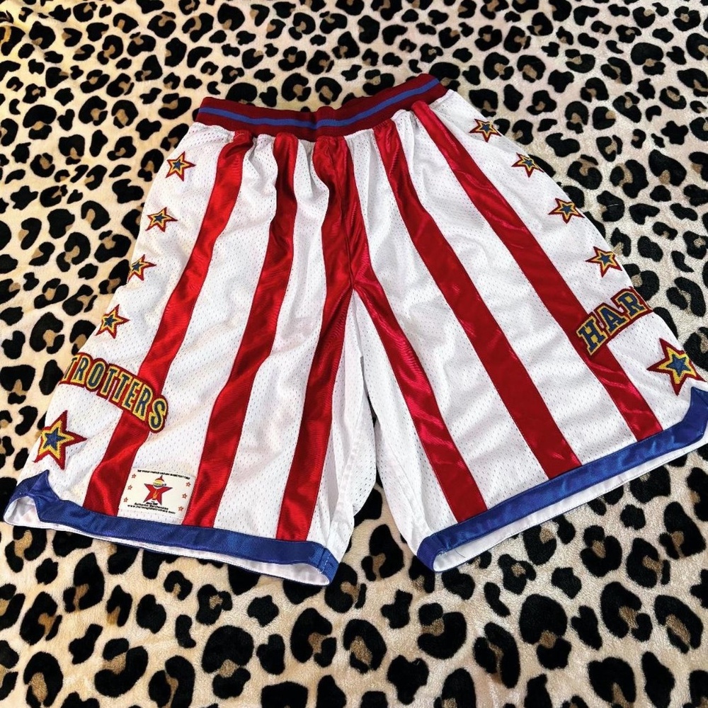 Harlem globetrotters, basketball shorts